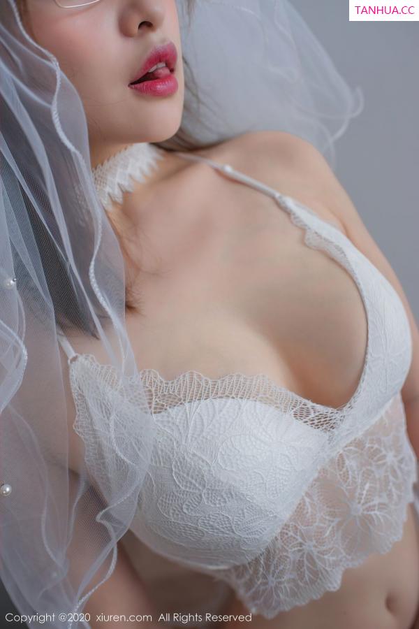 小宣fancy  [XiuRen]高清写真图 2020.07.23 No.2359 小宣fancy第4张图片